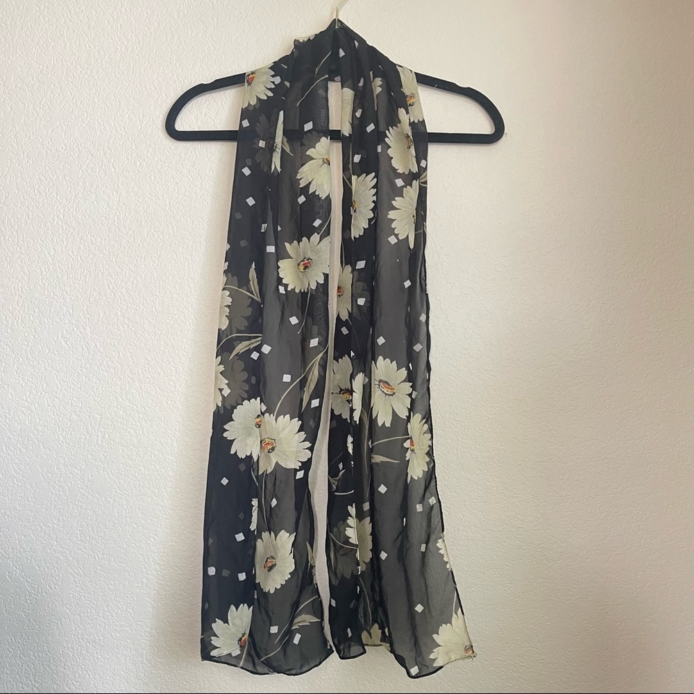 Vintage Fleurs • Scarf